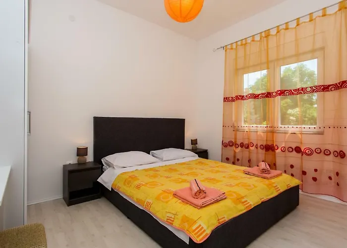 Mimi Apartamento Draga Bašćanska